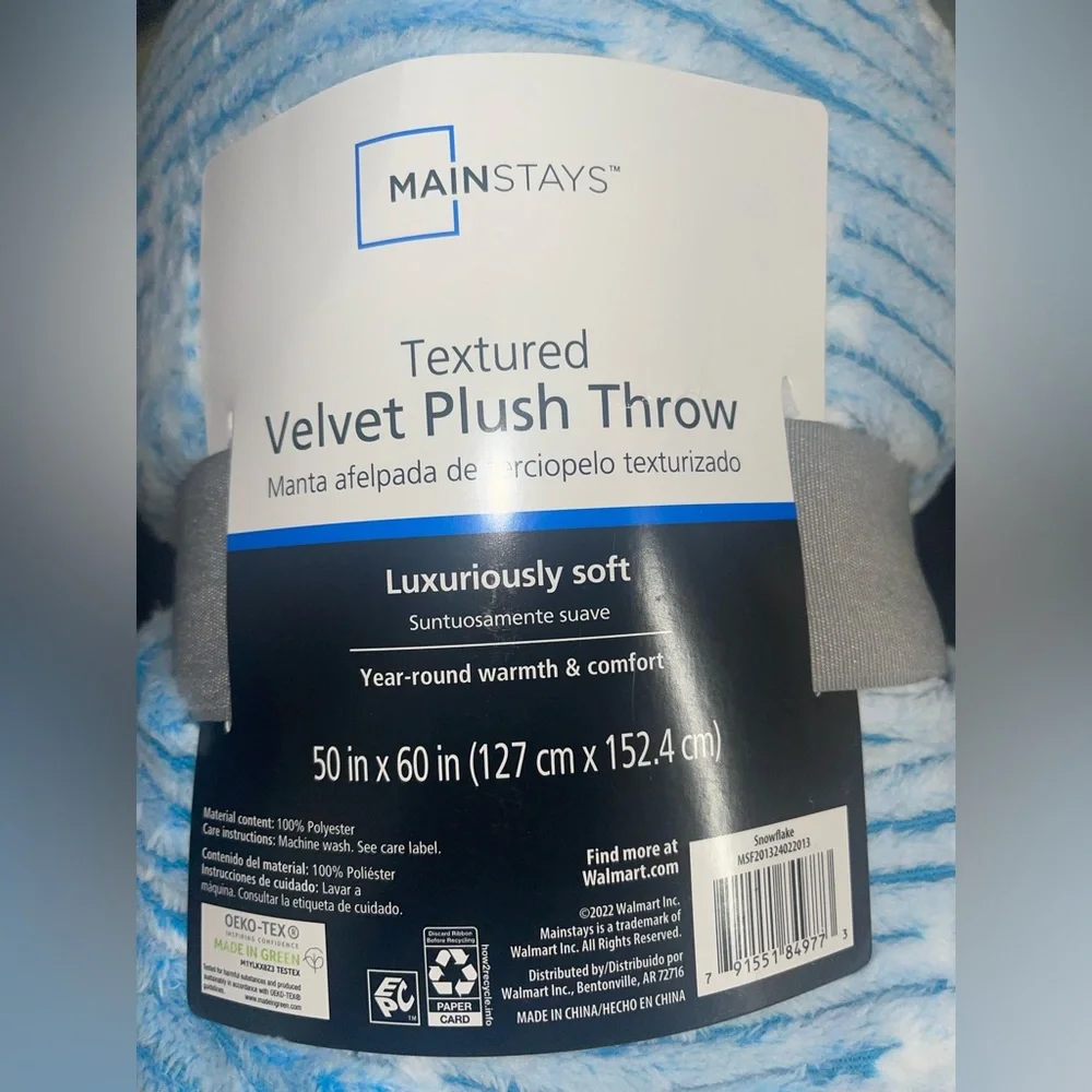 Mainstay Printed Textured Plush Snowflake Throw 50 x 60